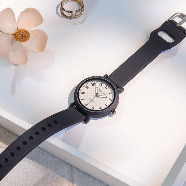 Naiste silikoonist ümmargune käekell