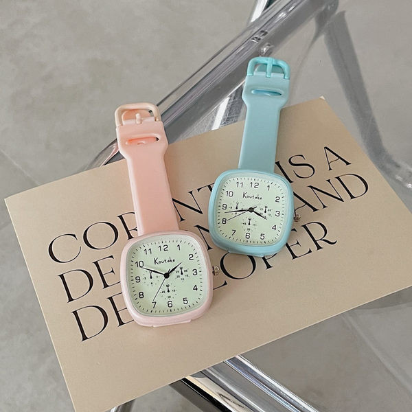 Ceas de damă din silicon în diferite culori