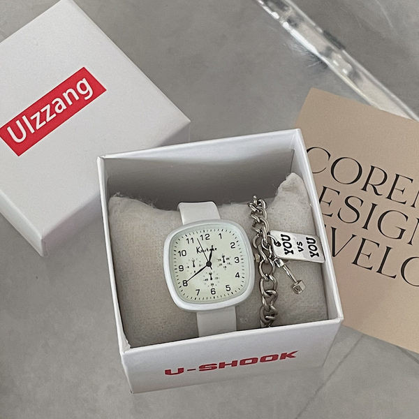 Ceas de damă din silicon în diferite culori