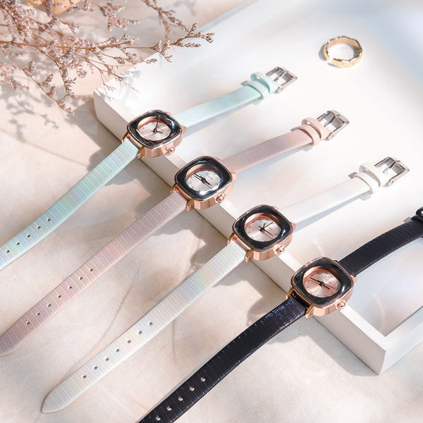 Ceas casual de dama cu element metalic