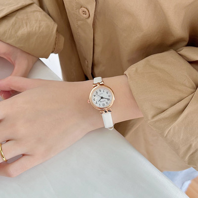 Ceas curat in diferite culori