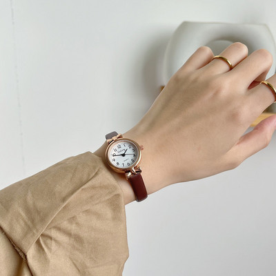 Ceas curat in diferite culori