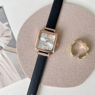 Casual γυναικείο ρολόι - με πέτρες