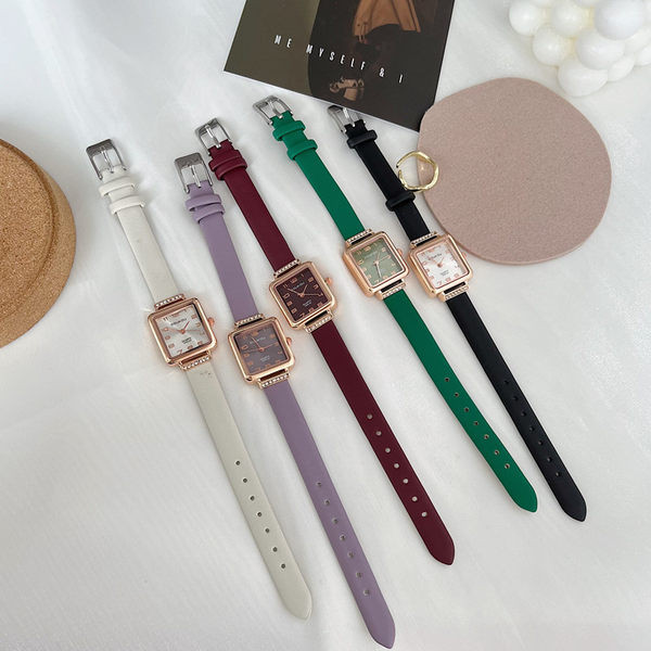 Naiste käekell - ökonahast ja kividest rihmaga