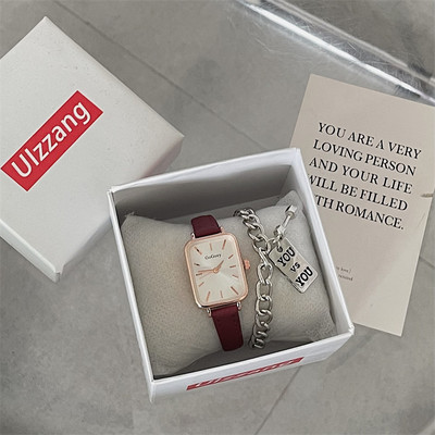 Ženski dnevni sat - sa remenom od eko kože