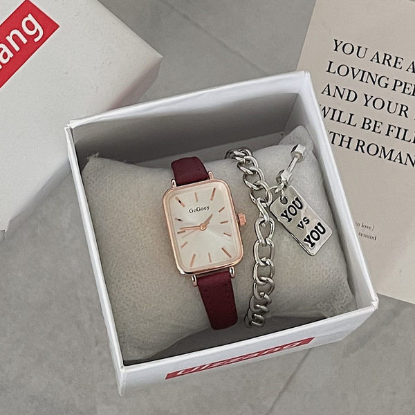 Ženski dnevni sat - sa remenom od eko kože