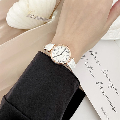 Casual γυναικείο ρολόι - με δερμάτινο λουράκι