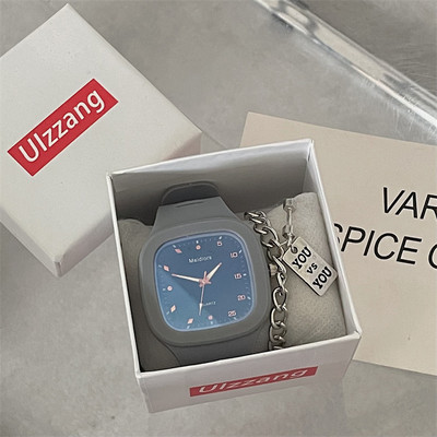 Ceas casual de dama cu curea din silicon