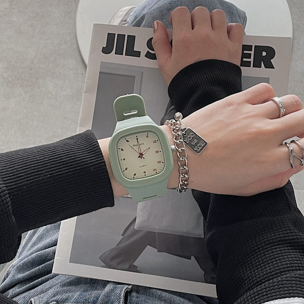 Ceas casual de dama cu curea din silicon