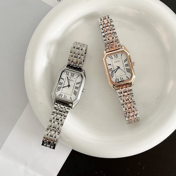 Ceas casual de dama de culoare auriu si argintiu