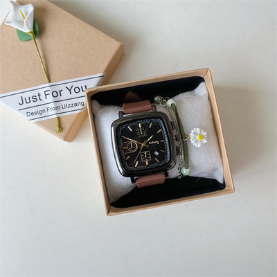 Moodne silikoonrihmaga naiste käekell