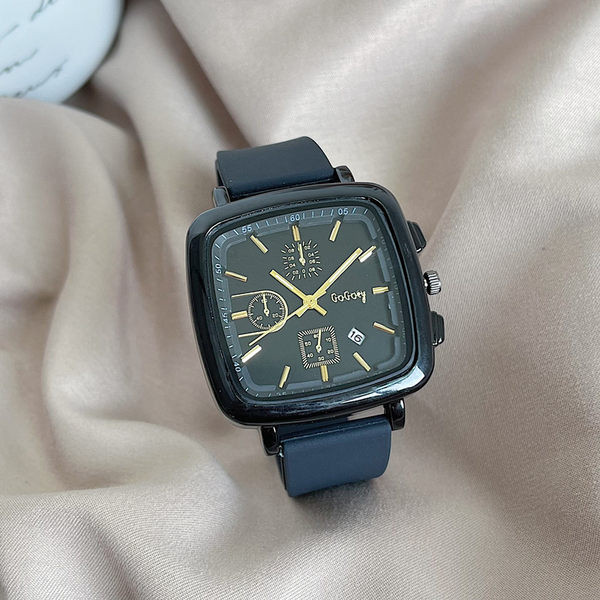 Moodne silikoonrihmaga naiste käekell