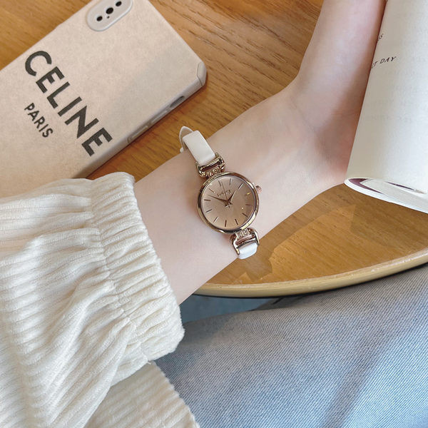 Ceas casual de dama cu curea din piele in mai multe culori