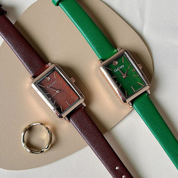 Erinevates värvides vabaaja käekell