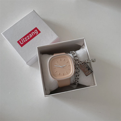 Sportsko-svakodnevni ženski sat