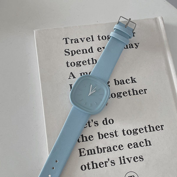 Sportsko-svakodnevni ženski sat