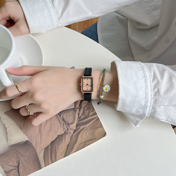 igapäevane käekell - ökonahast rihmaga