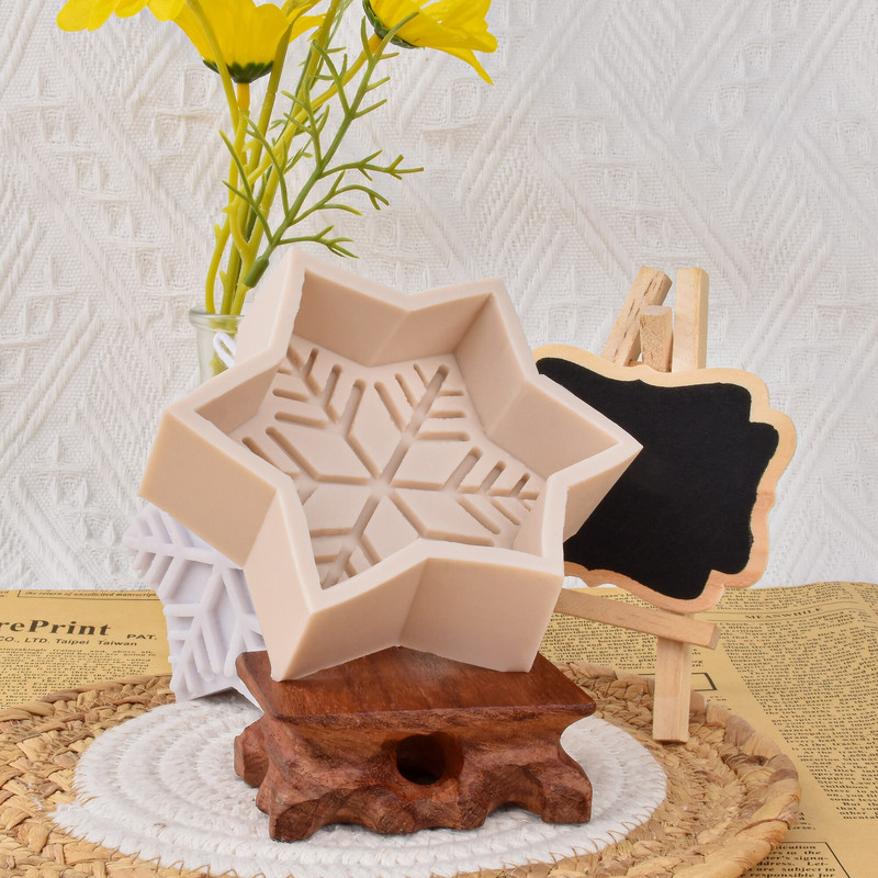 2022 Noul fulgi de zăpadă de Crăciun mucegai de silicon pentru lumânări DIY săpun lucrat manual din rășină de gips Artizanat pentru a face mucegai ornamente pentru decorarea casei