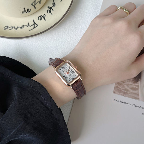 Elegantne naiste käekell ökonahast rihmaga