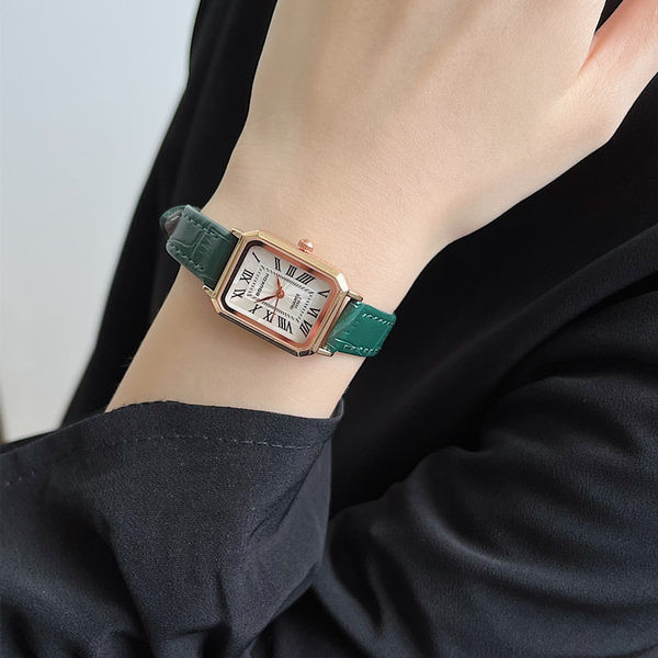 Elegantne naiste käekell ökonahast rihmaga