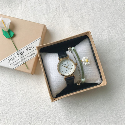 Μοντέρνο γυναικείο ρολόι με λουράκι από οικολογικό δέρμα - πολλά χρώματα