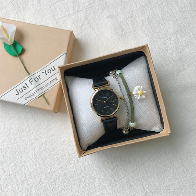 Μοντέρνο γυναικείο ρολόι με λουράκι από οικολογικό δέρμα - πολλά χρώματα