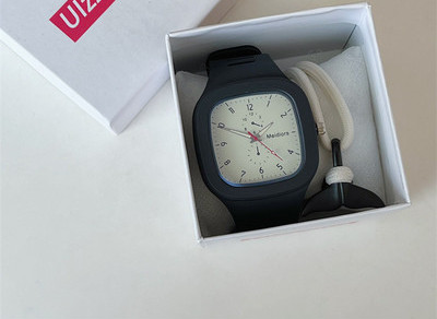 Naiste kandiline käekell erinevates värvides