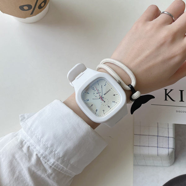 Naiste kandiline käekell erinevates värvides