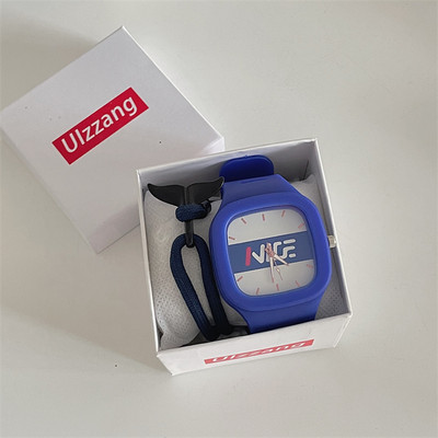 Σπορ γυναικείο ρολόι με λουράκι σιλικόνης