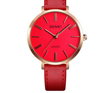 Αδιάβροχο γυναικείο ρολόι - με δερμάτινο λουράκι