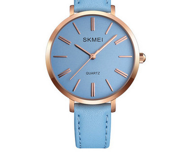 Αδιάβροχο γυναικείο ρολόι - με δερμάτινο λουράκι