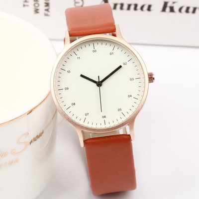 Puhas naiste käekell kahes värvitoonis