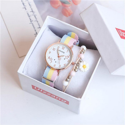 Υφασμάτινο γυναικείο ρολόι σε ανοιχτά χρώματα