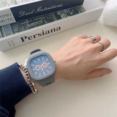 Casual γυναικείο ρολόι με τετράγωνο σχήμα
