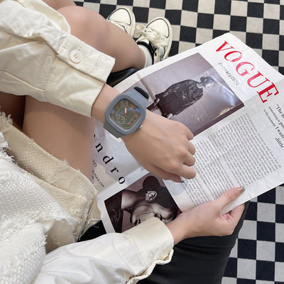 Casual γυναικείο ρολόι με τετράγωνο σχήμα