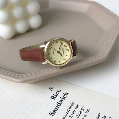 Γυναικείο ρολόι με δερμάτινο λουράκι - πολλά χρώματα