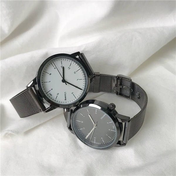 Γυναικείο ρολόι από ατσάλι με στρογγυλό σχήμα