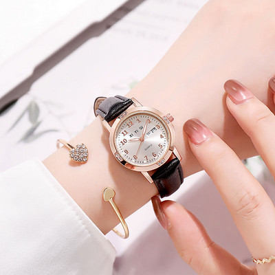 Ceas modern cu curea din piele