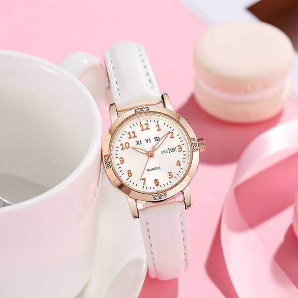 Ceas modern cu curea din piele