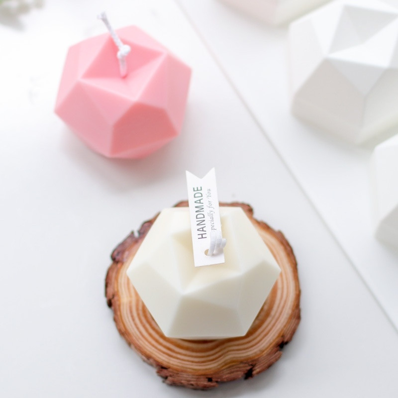 1 tk Käsitsi valmistatud silikoonvorm Küünlavorm Mitmepoolne aroomiteraapia Kaheksapoolne loominguline seep Teemant näovaha