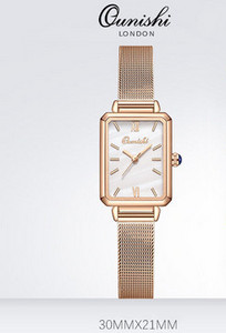 Μοντέρνο γυναικείο ρολόι με δερμάτινο ή μεταλλικό λουράκι