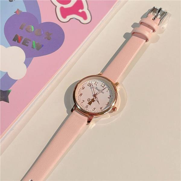 Ceas modern - cu curea din piele