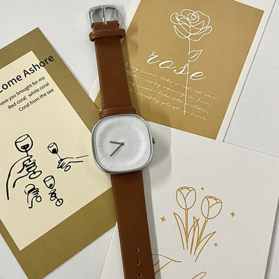 Ηλεκτρονικό γυναικείο ρολόι - καθαρό μοντέλο