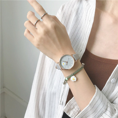 Dekoratiivse lillega naiste veekindel käekell