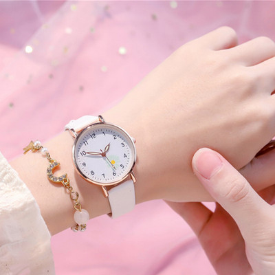 Dekoratiivse lillega naiste veekindel käekell