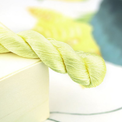 šilko siuvinėjimo siūlai / 100% šilko siūlai / siuvinėjimas rankomis siuvinėti kryželiu / geltona serija / 7 grynos spalvos