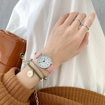 Casual ρολόι σε στυλ ρετρό