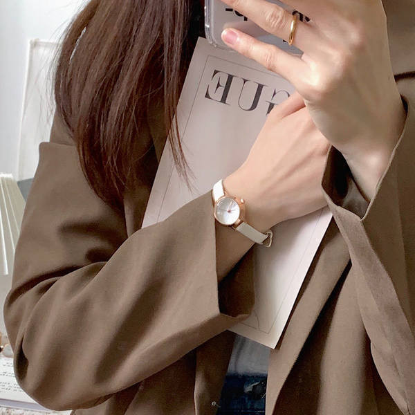 Ceas de dama model nou cu curea din piele ecologica