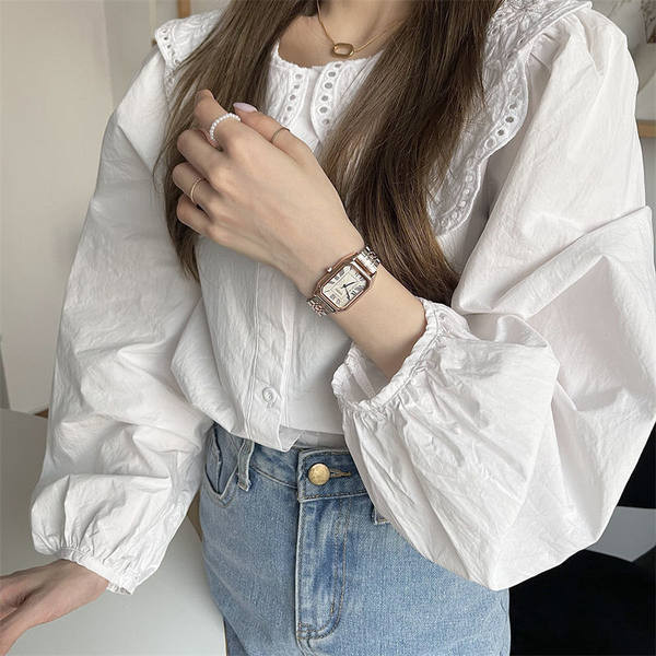 Γυναικείο ρολόι με μεταλλική αλυσίδα