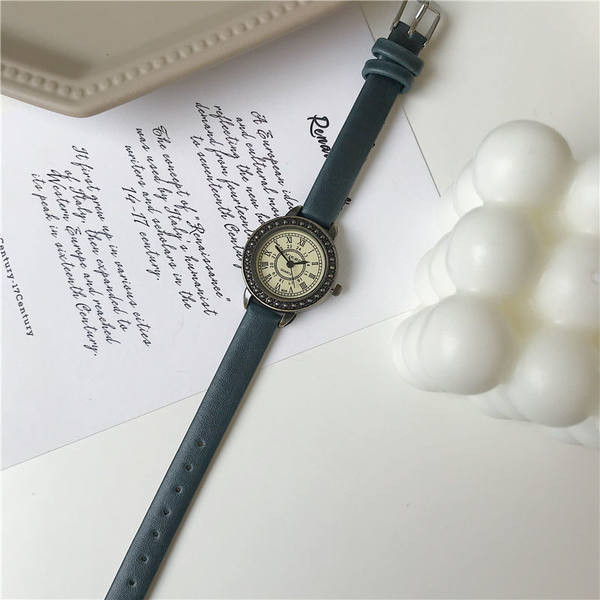 Ceas rotund model nou pentru femei